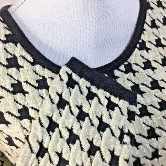 Mismash~Knit Sweater Dress~Houndstooth~Knee Length - Picture 5 of 8